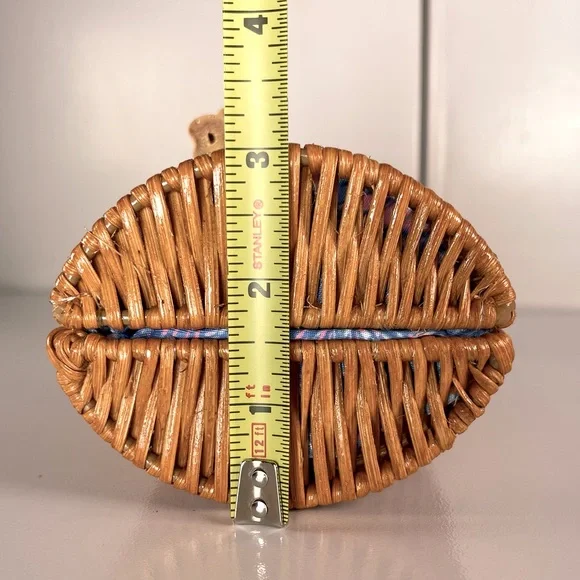 Lilly Pulitzer Rattan clutch lined in Boca Blue It's A Sailabration print - Picture 12 of 15